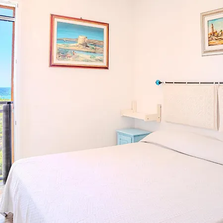 Le Vele Sea View * Стинтино