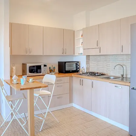Le Vele Sea View Стинтино